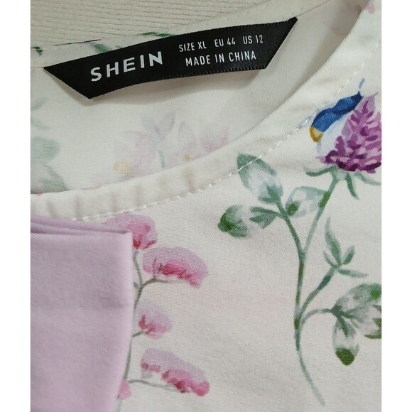SHEIN Women’s XL Blouse White Flutter Sleeve Lavender Floral Bumble Bee Bow LNC - Picture 7 of 8